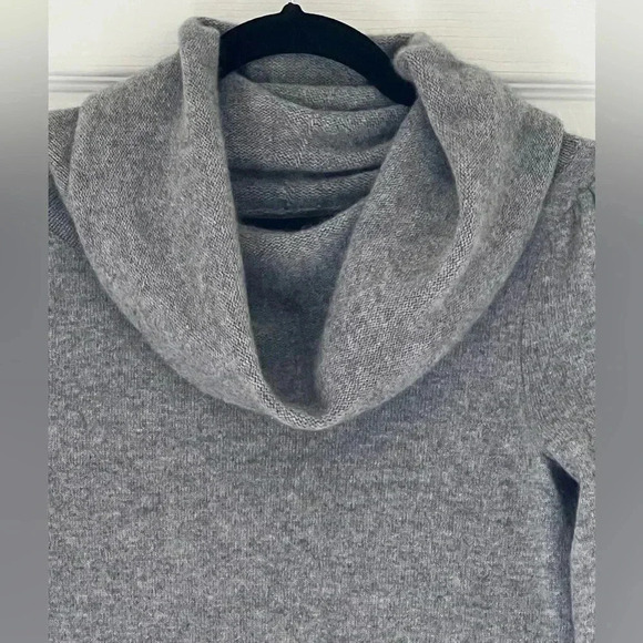Cynthia Rowley 100% Cashmere Sweater Cowl Neck 3/4 Puff Sleeve Sz S - Picture 3 of 11